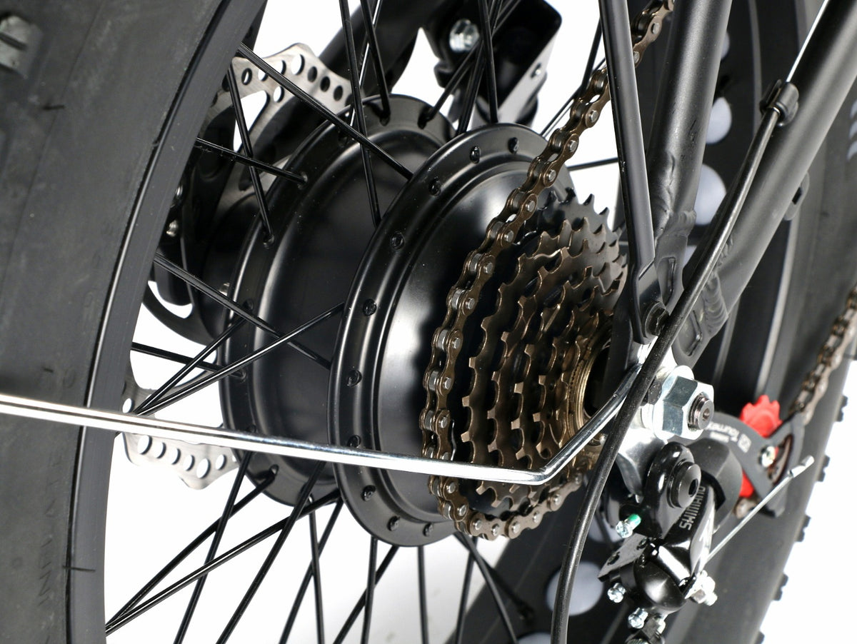 M0320F Black Fat Tyre Commuter EBike